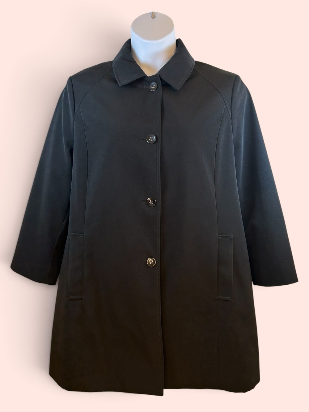 Calvin Klein Women’s Petite Size XXL Black Raincoat With Removable Hood